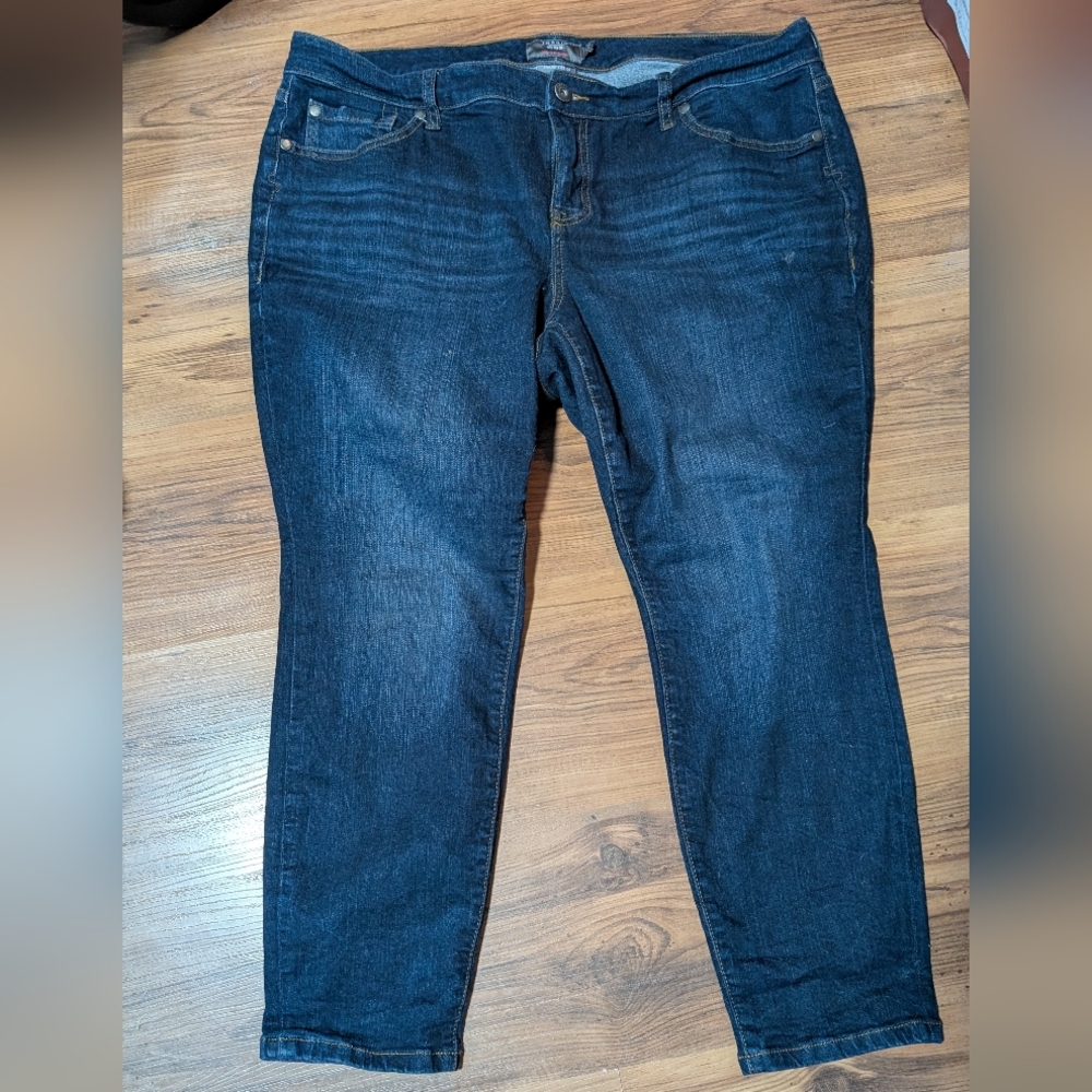 Torrid Feel The Fit Mid Rise Skinny Jeans